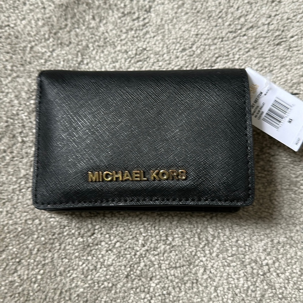 Michael Kors wallet NWT